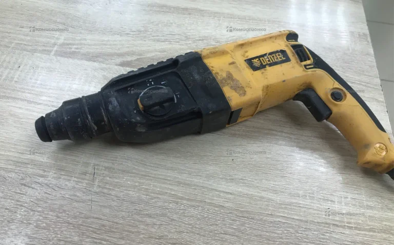 Перфоратор Denzel 800-26