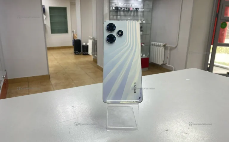 Infinix Hot 30 4/128 ГБ