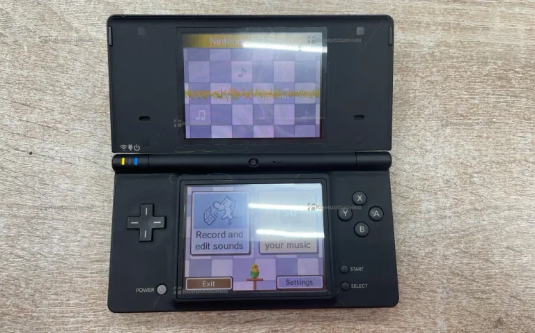 Приставка Nintendo DSI