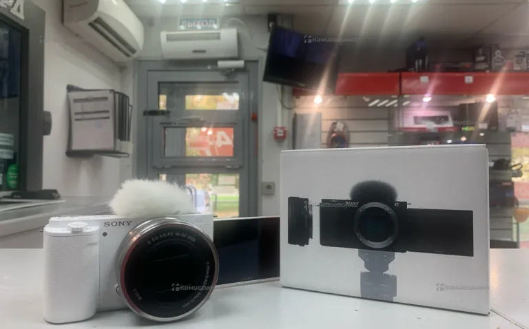 Фотоаппарат  Sony ZV-E10 kit