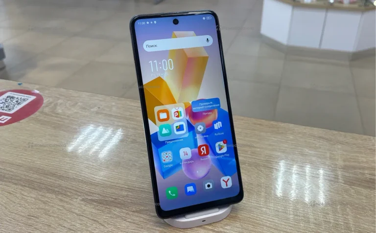 Infinix Hot 40 8/128 ГБ