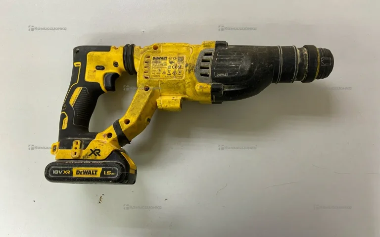 Перфоратор аккумуляторный DeWALT DCH263N