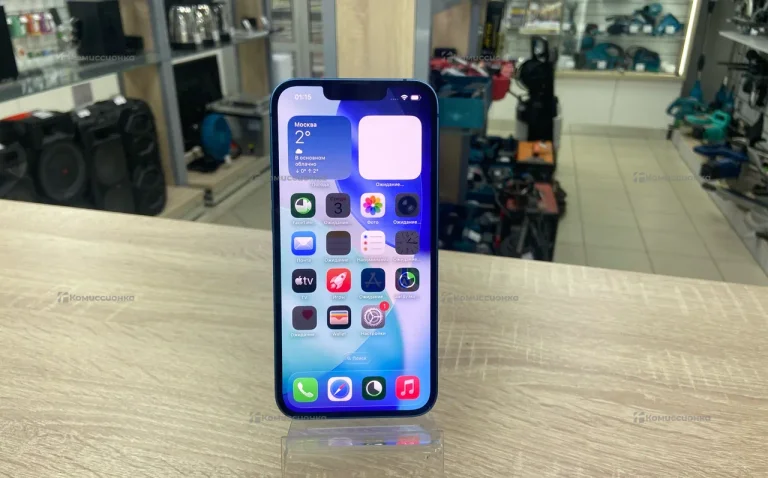 Apple iPhone 13 4/128 ГБ