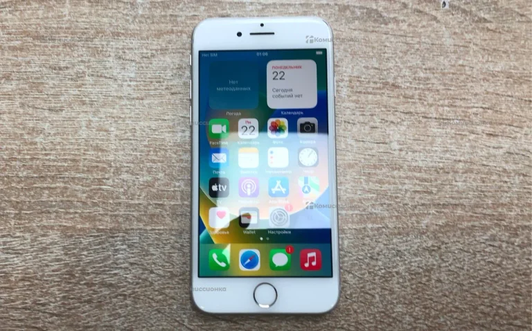 Apple iPhone 8 2/64 ГБ