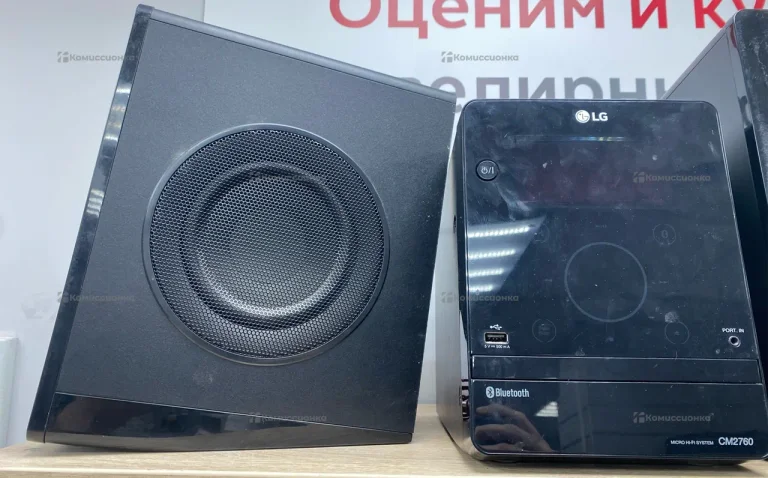 Музыкальный центр LG CM2760