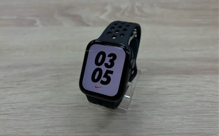 Часы Apple Watch 6 44 mm