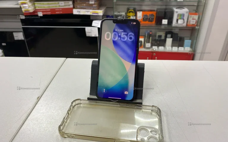 Apple iPhone 13 4/128 ГБ