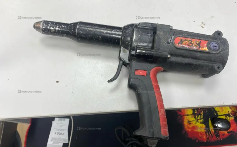 Электрический заклепочник MESSER ERG-743