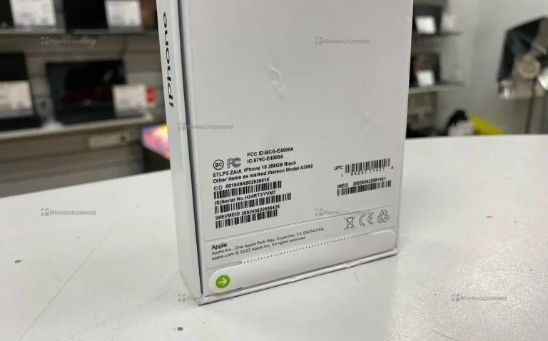 Новый Apple iPhone 15 6/256 ГБ