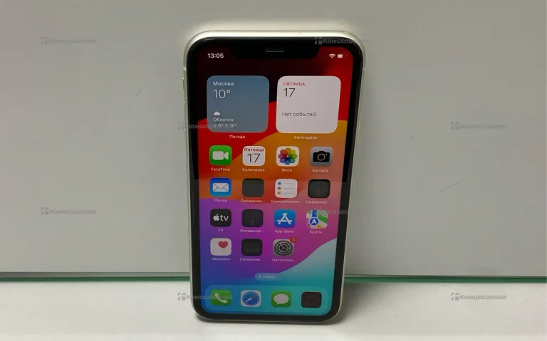 Apple iPhone 11 4/64 ГБ