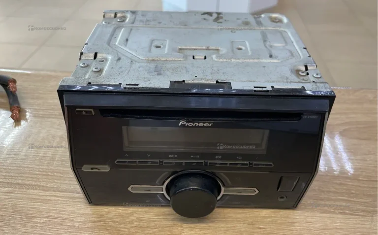 Автомагнитола  Pioneer FH-X700BT