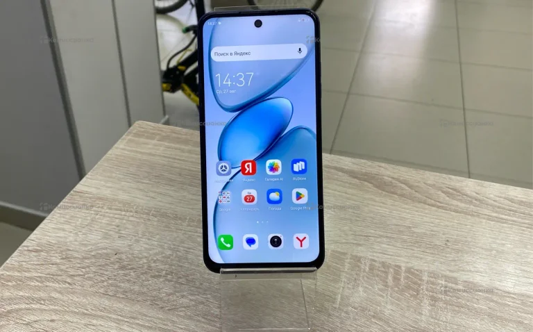 Tecno Spark Go 1 4/64Gb