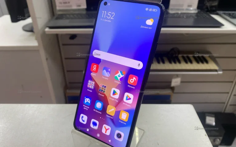 Xiaomi Mi 11 Lite 5G 8/128 ГБ