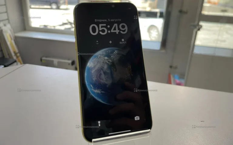 Apple IPhone 11 64 ГБ