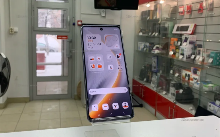 Tecno POVA 7 5G 8/256 ГБ