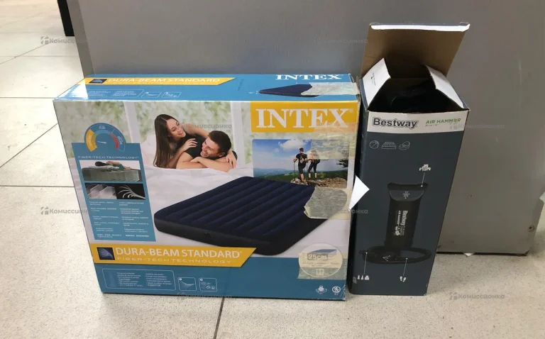Надувной матрас с насосом