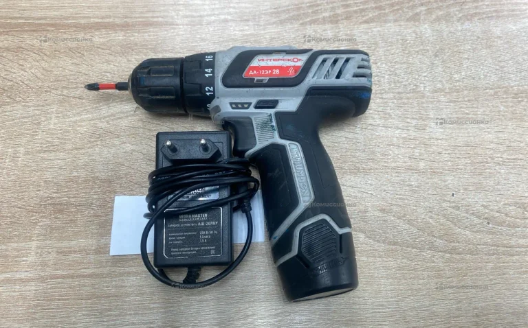 Дрель-шуруповерт Интерскол ДА-10/12ЭР