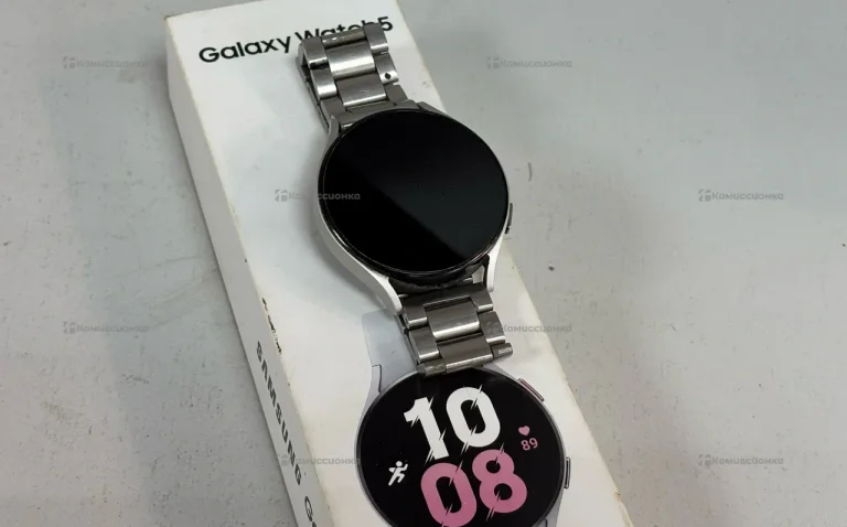 Часы Samsung Galaxy Watch 5