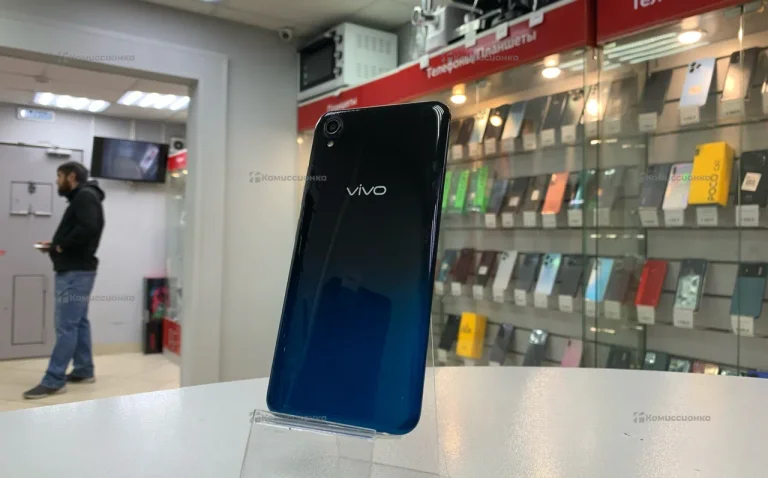 Vivo 1820 3/32 ГБ