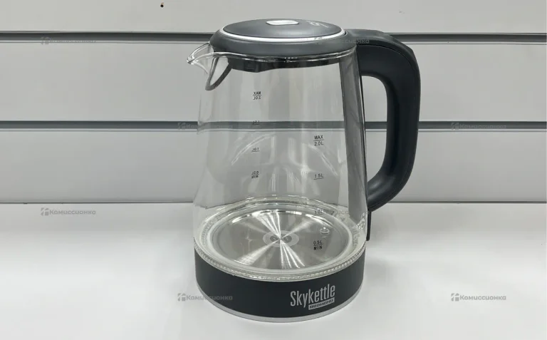 Чайник REDMOND RK-G200S