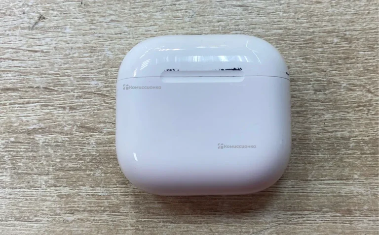 Наушники Apple AirPods 4