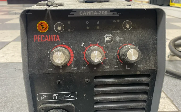 Сварочный полуавтомат РЕСАНТА САИПА-200