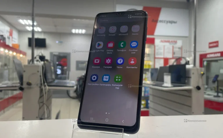 Samsung Galaxy A12 3/32 ГБ