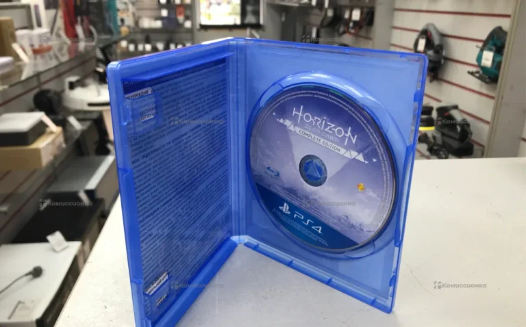 PS4. Диск PS4 Horizon