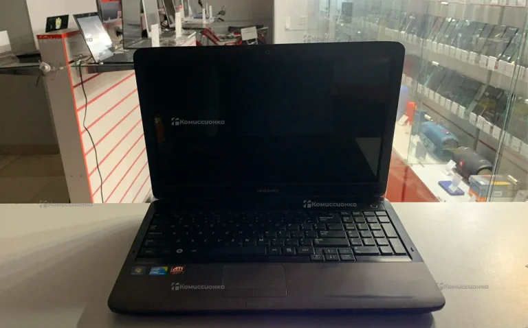 Ноутбук  Samsung R540