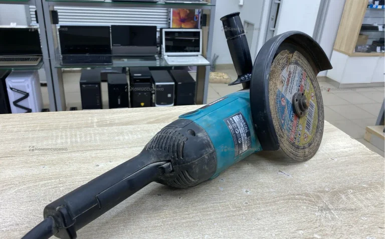 УШМ makita 9069