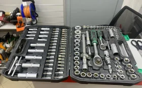 Купить Набор инструментов б/у , в Казань Цена:1900рублей