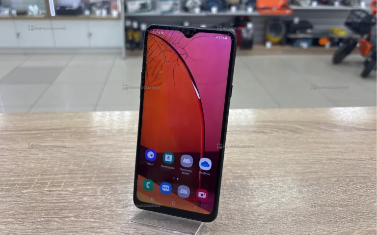 Samsung Galaxy A20s 3/32 ГБ