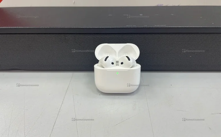 Наушники  AirPods 4