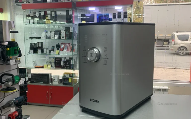 Увлажнитель воздуха BORK H701