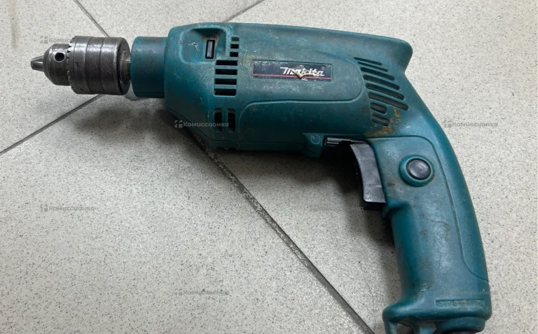 Makita ударная дрель HP 1500