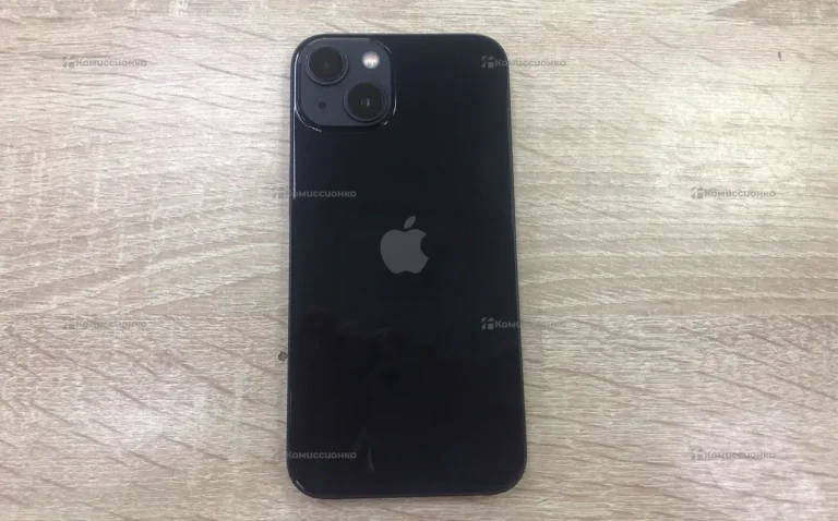 Apple iPhone 13 4/128 ГБ