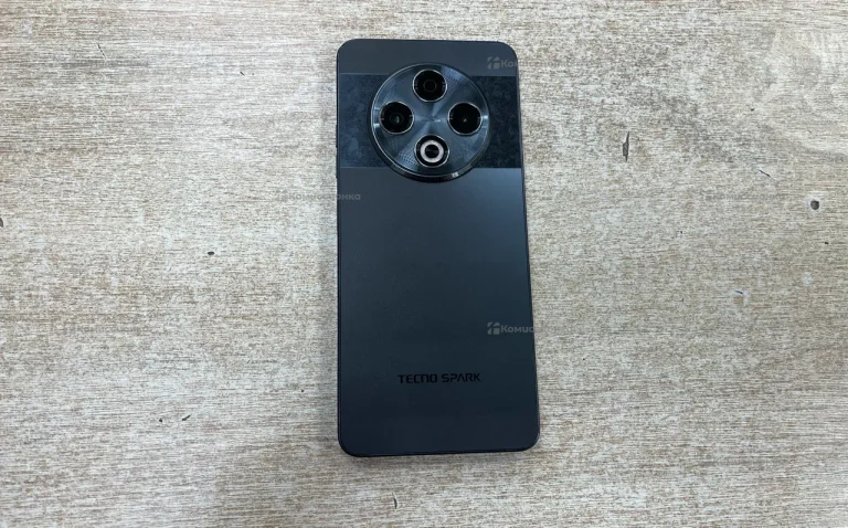 Tecno Spark 30 8/256Gb