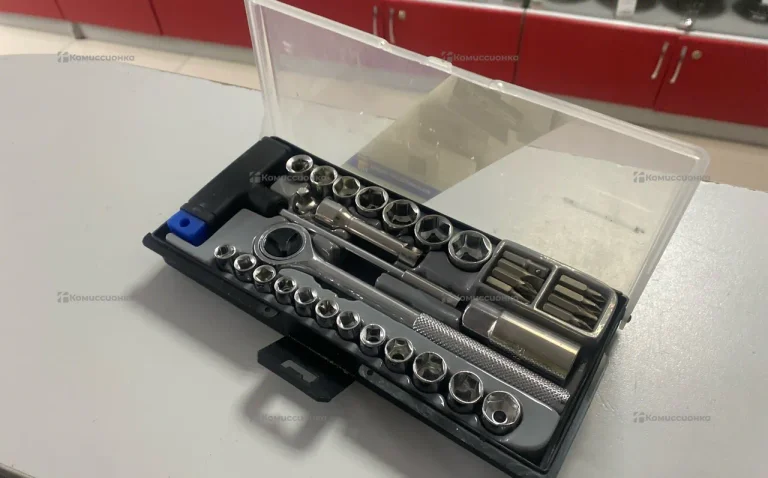 набор  инструментов MEGAMAG 32 предмета