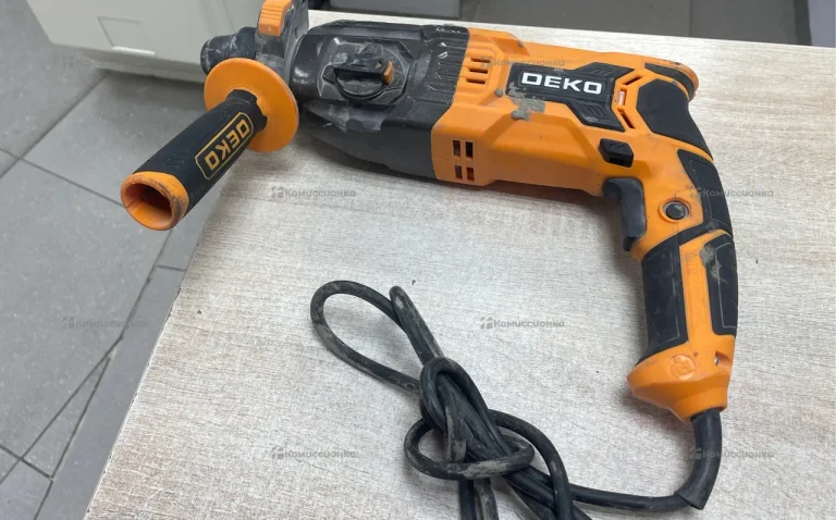 Перфоратор сетевой deko DKH1350W
