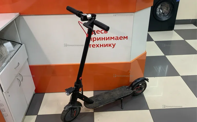 Электросамокат M365