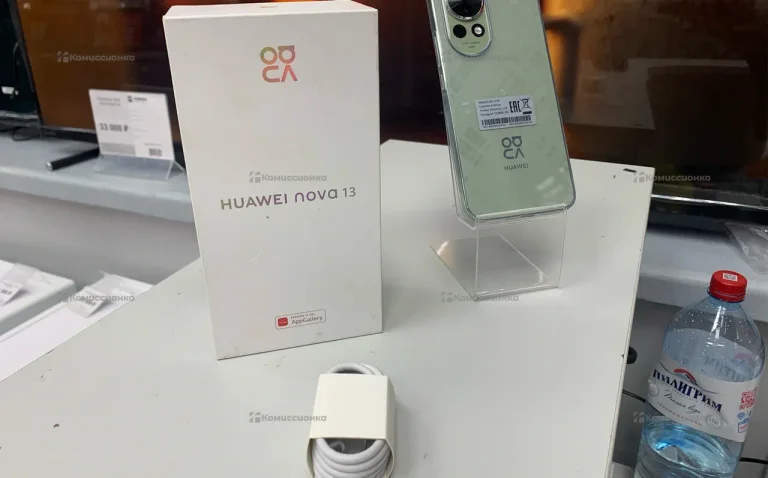 Huawei nova 13 12/256 ГБ