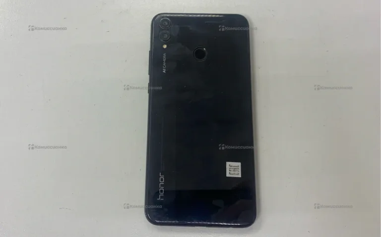 Honor Honor 8x 4/64.