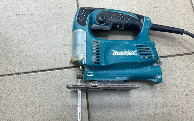 электролобзик makita 4327