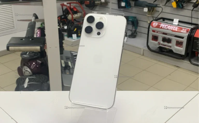 Apple iPhone 16 Pro Max 8/256 ГБ