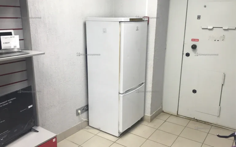 Холодильник INDESIT