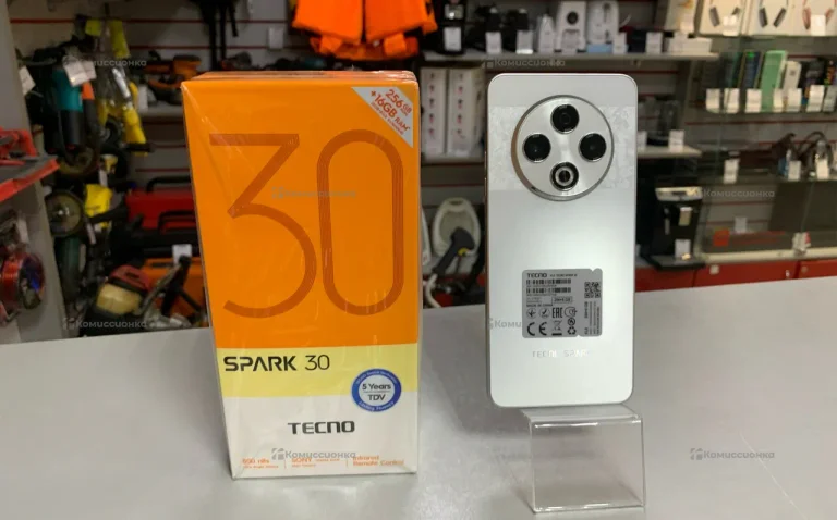 Tecno Spark 30 8/256 ГБ