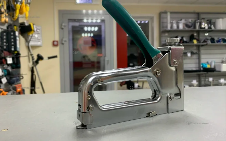 степлер ручной.,