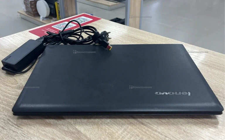 Ноутбук  Lenovo  Y804