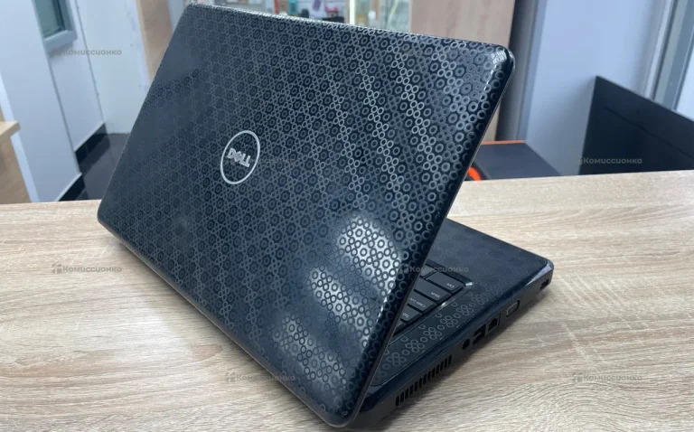 Ноутбук  Dell