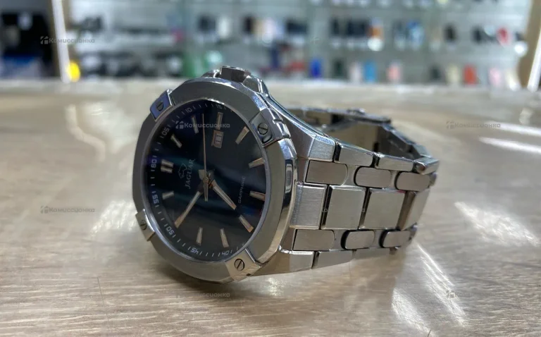 Часы jaguar j1009